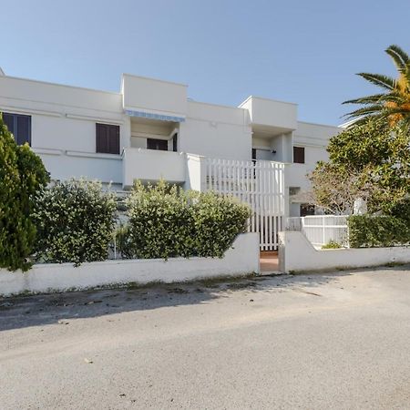 Elisa Apartment By Rentbeat Ostuni Exterior foto